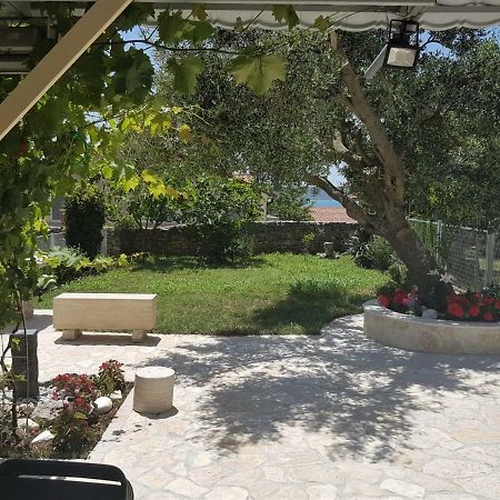 Apartment Maslenica, Near Zadar Exterior photo